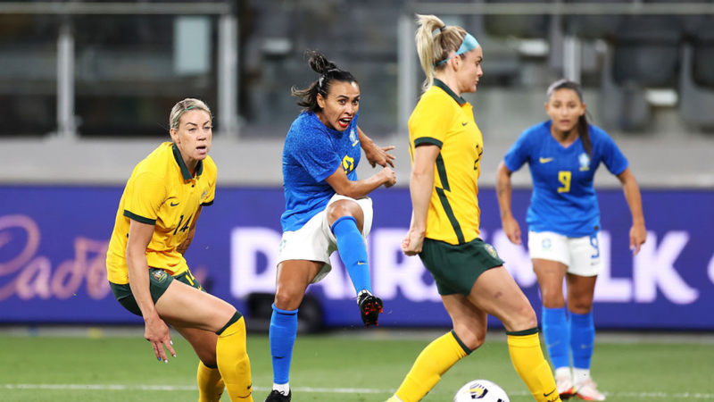 Jogadoras de Austrália e Brasil no amistoso feminino preparatório - GettyImages