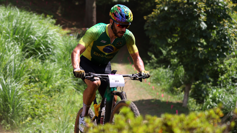 Henrique Avancini está se preparando para a Copa do Mundo de Mountain Bike - GettyImages