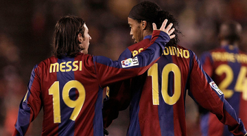 Messi e Ronaldinho Gáucho atuaram juntos no Barcelona - GettyImages