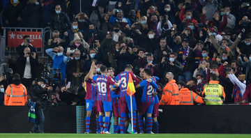 Jogadores do Barcelona comemorando o gol diante do Espanyol pela La Liga - GettyImages