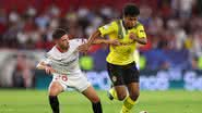 Jose Angel Carmona, do Sevilla, e Karim Adeyemi, do Borussia Dortmund - Fran Santiago / Getty Images
