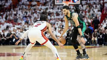 Boston Celtics passa à frente do Miami Heat na série na final da NBA - Crédito: Getty Images
