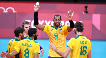 Jogadores do Brasil comemorando a vitória diante da França nas Olimpíadas - GettyImages