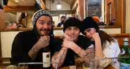 David, Brooklyn e Victoria Beckham comemoraram juntos o aniversário do filho mais velho - Instagram