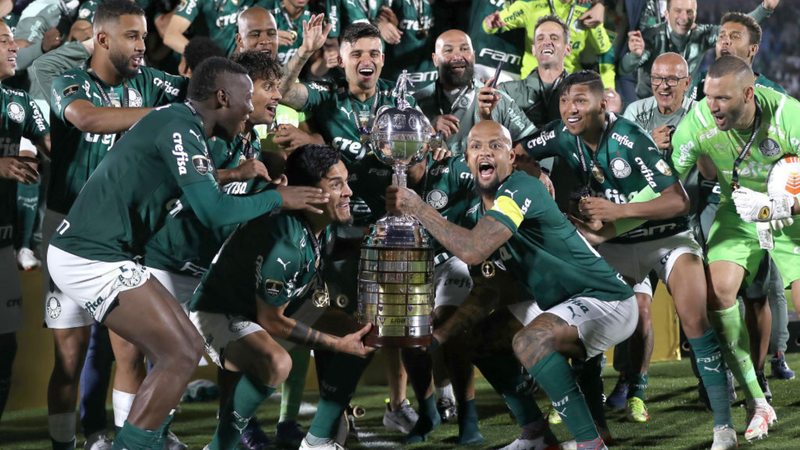 Campeão da Libertadores com o Palmeiras interessa a gigante brasileiro - Getty Images