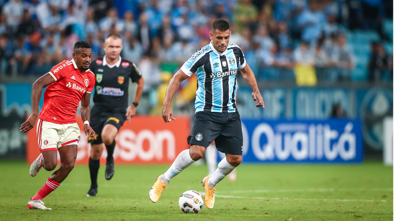 Diego Souza provocou o Internacional e exaltou o Grêmio após classificação no Campeonato Gaúcho - Lucas Uebel / Grêmio
