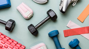 Que tal aproveitar o tempo em casa para fazer exercícios físicos? - Reprodução/Getty Images
