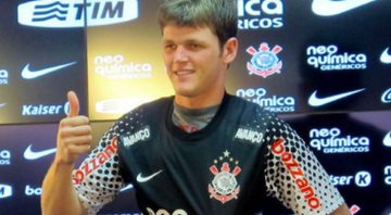 Ex-goleiro revelou o que deu errado para que deixasse a carreira de jogador de futebol - Divulgação/Corinthians