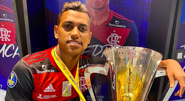 Pedro Rocha comemora primeiro gol com a camisa do Flamengo - Instagram