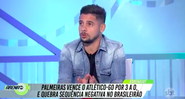 Cicinho comenta possível vinda de Heinze ao Palmeiras - Transmissão SBT