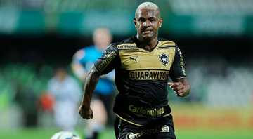 Jobson atuando pelo Botafogo - GettyImages