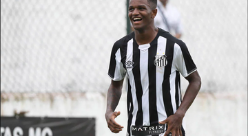 Renyer, atacante sub-16 do Santos - Pedro Ernesto Guerra Azevedo/Santos FC