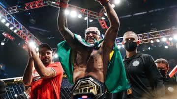 Charles do Bronx vai brigar pelo título do UFC - GettyImages