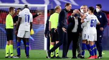 Treinadores de Chelsea e Porto tiveram forte discussão na Champions League - GettyImages