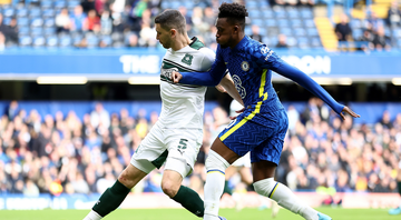 Chelsea toma susto, mas vence Plymouth - Getty Images