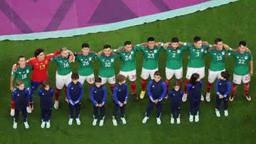 Jogadores do México choram antes de partida contra a Argentina - GettyImages