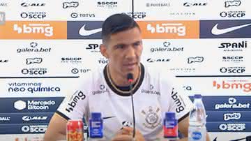 Corinthians promove coletiva de imprensa de Balbuena - Transmissão/Youtube/Corinthians TV