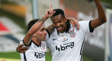 Corinthians vence Bragantino e dispara na liderança do Grupo A - GettyImages