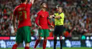 Cristiano Ronaldo em ação por Portugal na derrota para a Sérvia nas Eliminatórias para a Copa do Mundo - GettyImages