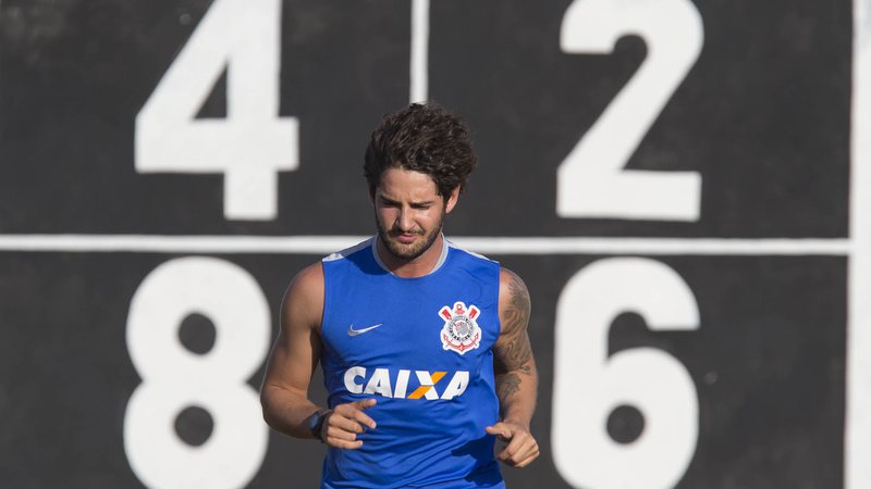 Ex-Corinthians revela que Pato quase apanhou por ‘cavadinha’: “Era para ter deixado” - Daniel Augusto Jr. / Ag. Corinthians / Fotos Públicas