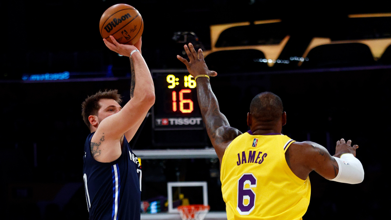 Dallas Maverick bate Los Angeles Lakers na NBA - Getty Images
