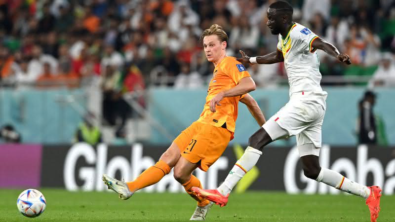 De Jong protagoniza lance inusitado em Senegal x Holanda na Copa do Mundo - GettyImages