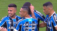 Jogadores do Grêmio comemorando gol - Transmissão Premiere FC