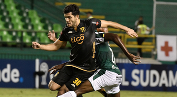 Jogador atuou pelo Guaraní, do Paraguai, na temporada passada - GettyImages