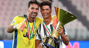 Cristiano Ronaldo e Buffon em ação pela Juventus - GettyImages