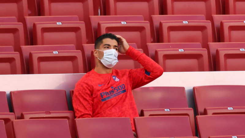 Suárez volta a testar positivo para o coronavírus e está fora do jogo contra o Barcelona - GettyImages