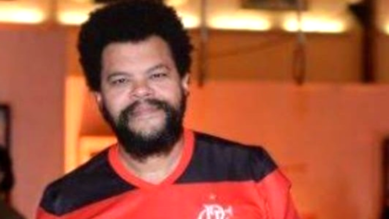 Streamer de PES 2020 cria avatar de Babu Santana como jogador do Flamengo - Divulgação / Twitter