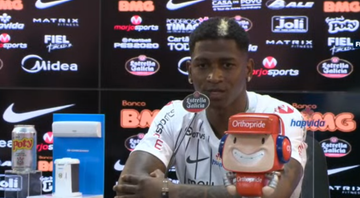 Atacante atuou pelo Fluminense na última temporada - Transmissão Fox Sports