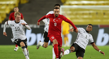 Turquia impressiona e empata com a Alemanha durante amistoso internacional - GettyImages