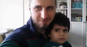 Jogador turco confessa que assassinou o próprio filho, que estava internado com suspeita de coronavírus - Instagram