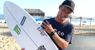 Surfista profissional é preso depois de burlar a quarentena para surfar - Instagram