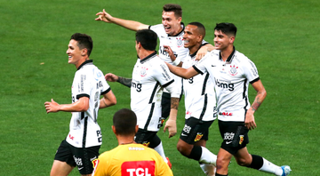 Corinthians tem importante desfalque na bola parada para clássico diante do Santos - GettyImages