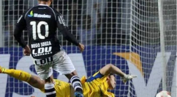 Diego Souza relembra lance contra o Corinthians na Libertadores de 2021 - Transmissão TV Globo