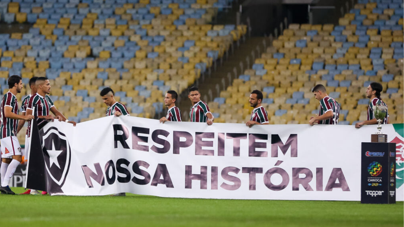 Jogadores do Fluminense dando apoio para o Botafogo na luta contra a Ferj - GettyImages