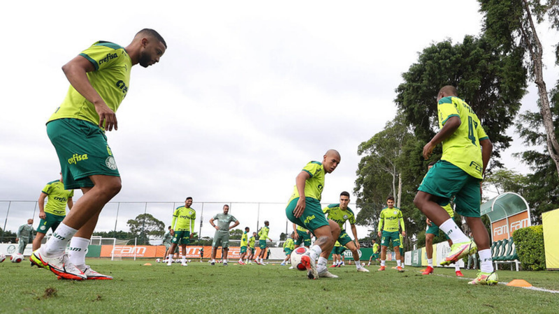 Jogadores do Palmeiras durante o treinamento - Cesar Greco/ Palmeiras/ Flickr