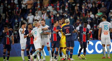 Jogadores do Paris Saint-Germain e Olympique de Marselha discutindo - C.Gavelle/PSG / Fotos Públicas
