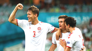 Jogadores da Dinamarca comemorando o gol diante da República Tcheca na Eurocopa - GettyImages