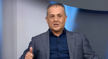 Diretor de futebol diz que "Cruzeiro precisa de time Série B para subir" - Transmissão/ SporTV