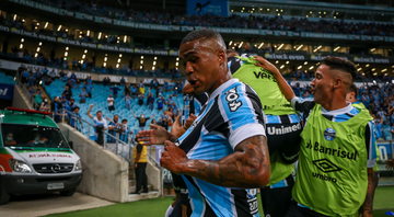 Douglas Costa, jogador do Grêmio - Lucas Uebel / Grêmio FBPA / Flickr