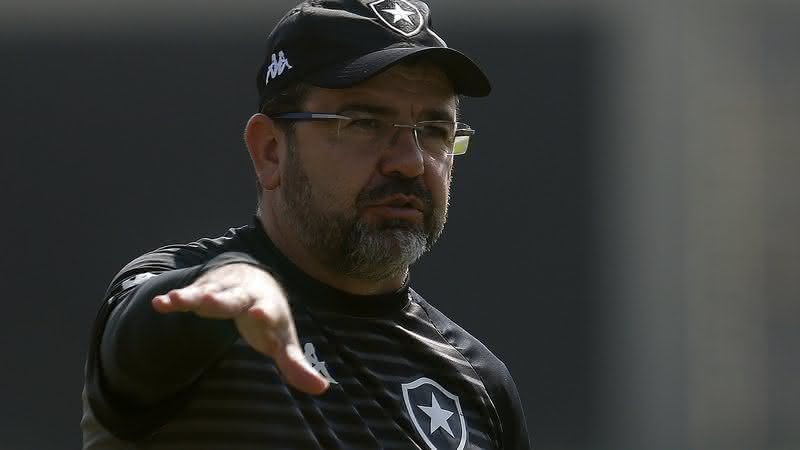 Enderson Moreira segura empolgação com arrancada do Botafogo na Série B: “Tento tirar um pouquinho dessa ansiedade” - Vítor Silva/Botafogo/Flickr