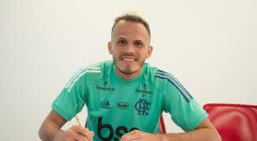 Renê renova contrato com o Flamengo - Alexandre Vidal/Flamengo