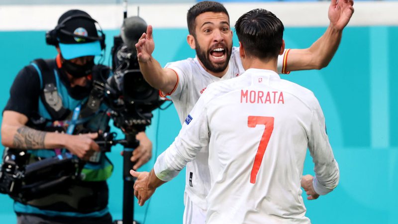 Espanha e Suíça se enfrentaram pela Eurocopa e fizeram partida tensa - GettyImages
