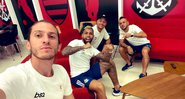 Filipe Luís, Gabigol, Diego Alves e Rafinha - Twitter