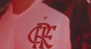 Novo uniforme do Flamengo, lançado em homenagem ao título de 1981 - Reprodução/Twitter