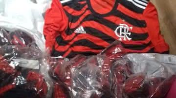 Camisas e outros itens do Flamengo foram roubados e geraram grande prejuízo para o clube - Reprodução