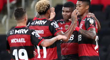 Flamengo renova contrato de jovem lateral-direito até 2025 e estipula multa de R$ 475 milhões - GettyImages